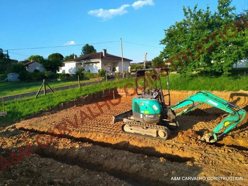 Terrassement à Bretenoux